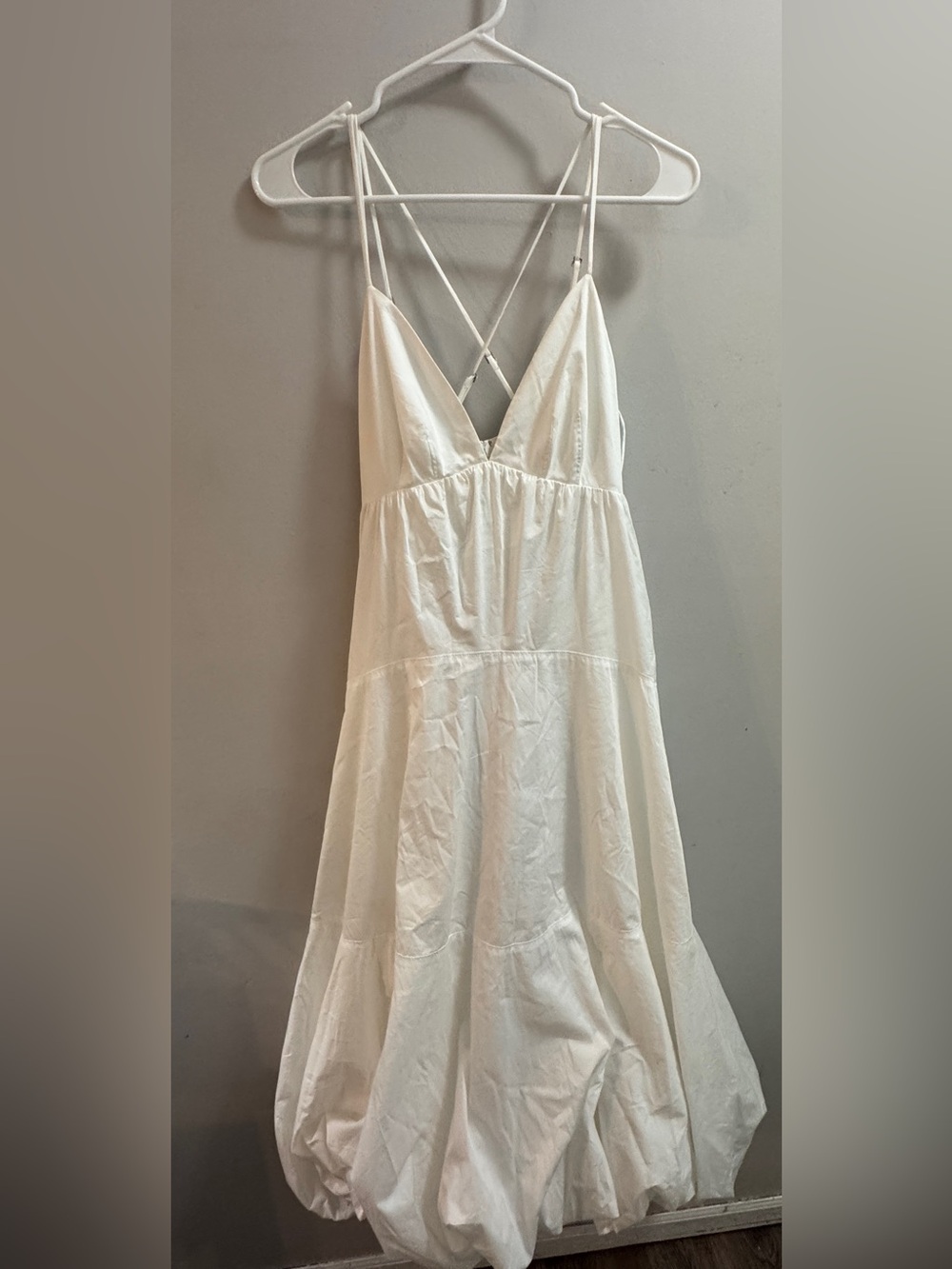 cinq a sept Ivory Spaghetti-Strap Maxi Dress Sz 2 - Picture 2 of 4